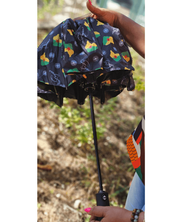 Parapluie pliant carte de la Guyane  avec ouverture et fermeture automatique